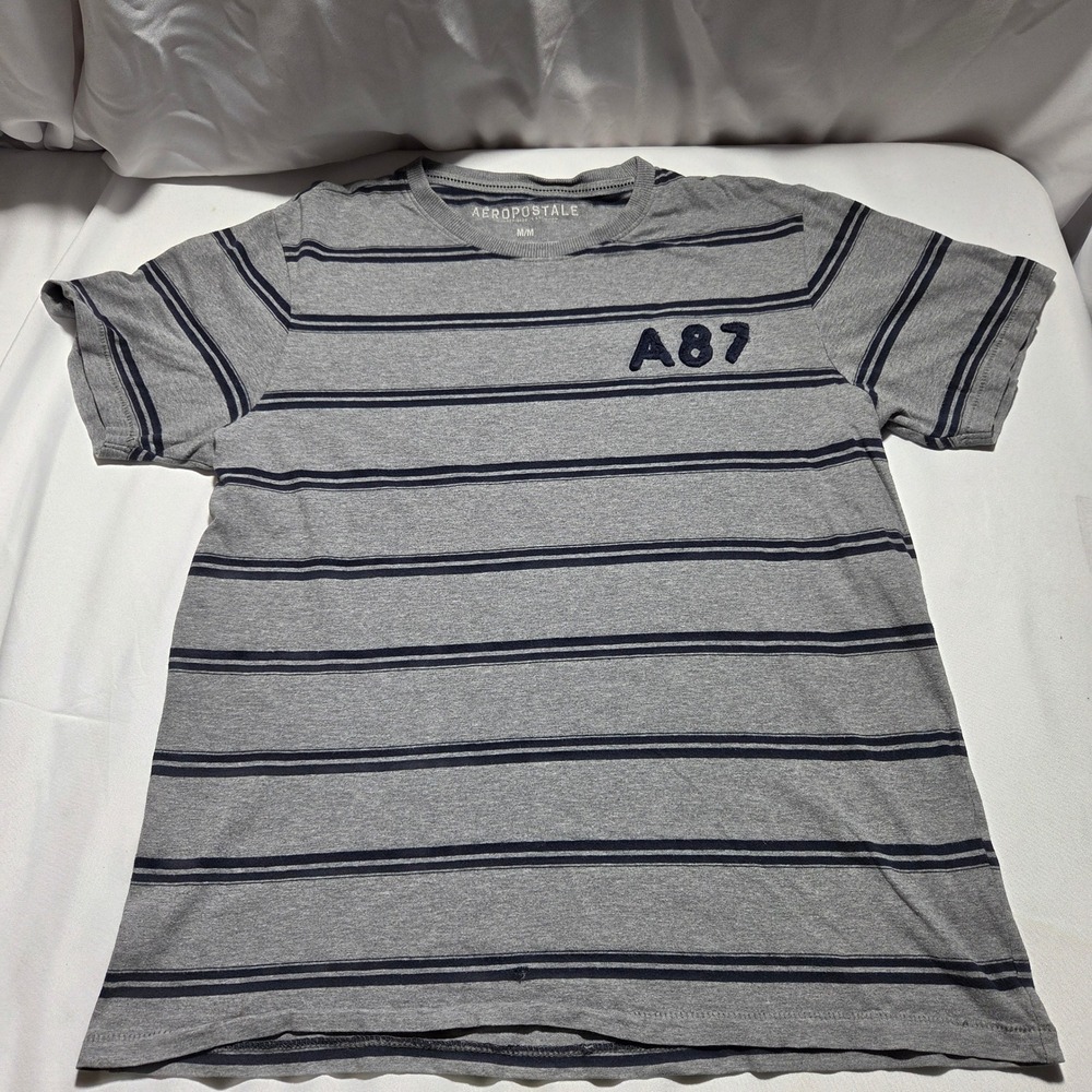 Aeropostale Mens M Grey Navy Blue Striped A87 Logo Short Sleeve T-Shirt